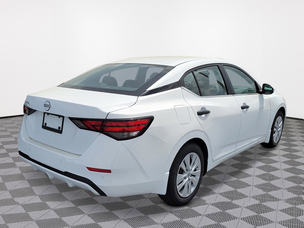 2025 Nissan Sentra S photo 3