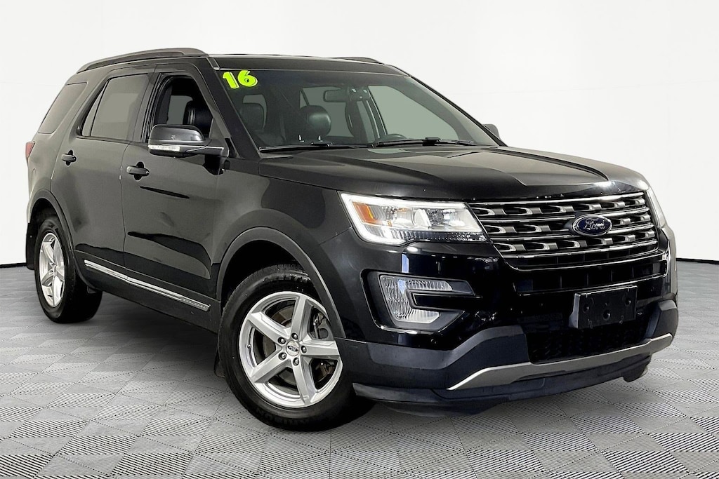 Used 2016 Ford Explorer 4WD 4dr XLT SUV