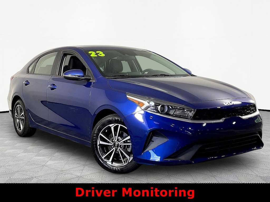 Used 2023 Kia Forte LXS IVT Sedan