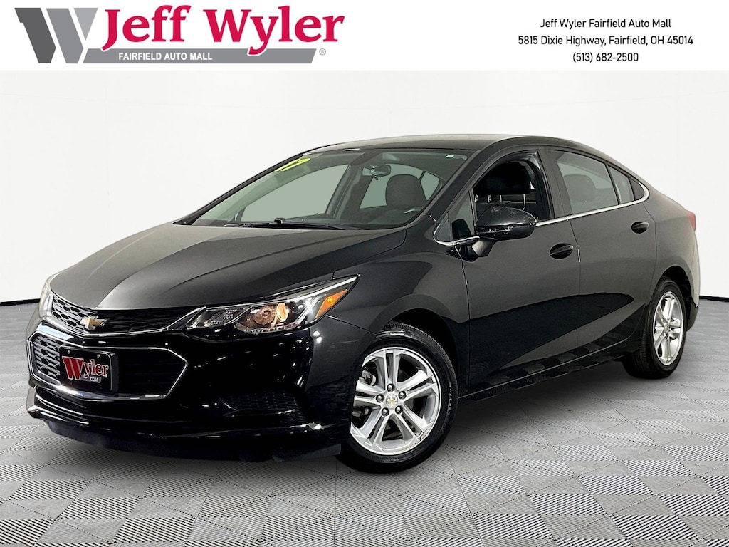 Used 2017 Chevrolet Cruze 4dr Sdn 1.4L LT w/1SD Sedan