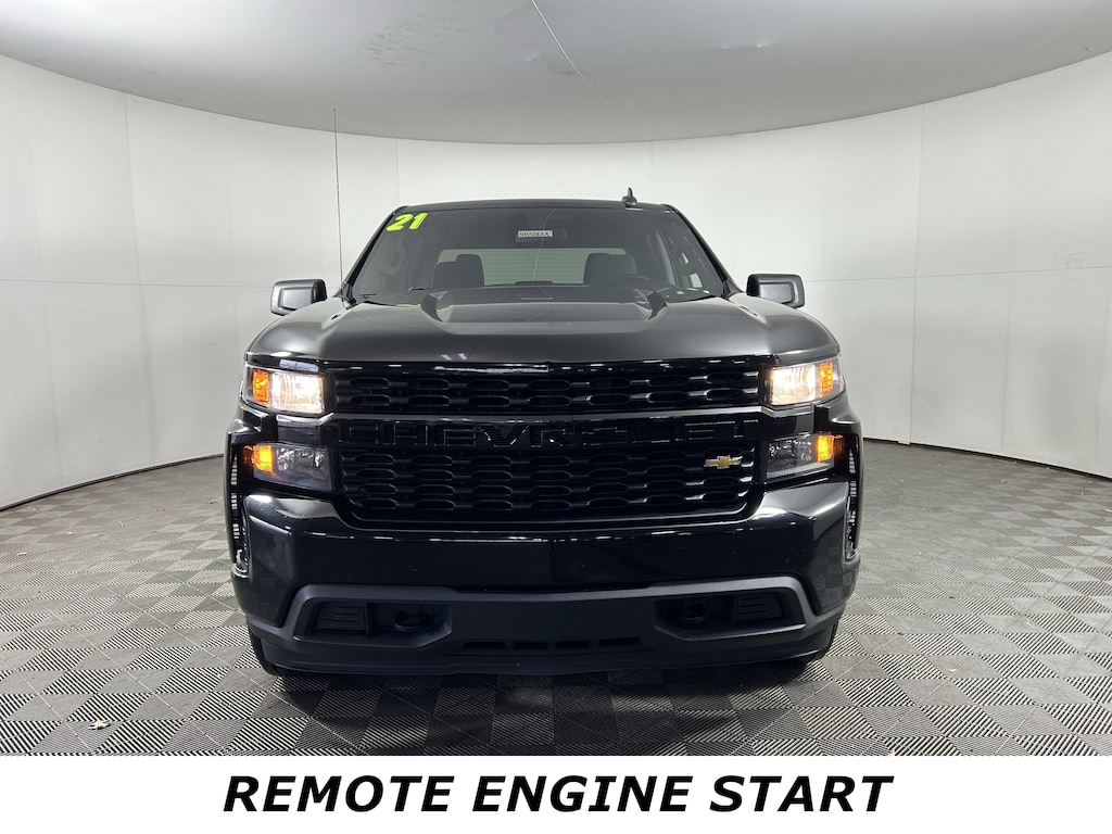Used 2021 Chevrolet Silverado 1500 4WD Crew Cab 147 Custom Truck Crew Cab