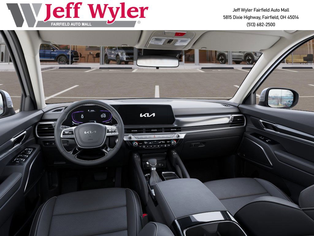 2025 Kia Telluride S photo 3