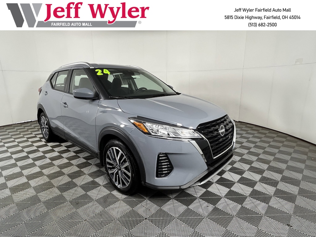 Used 2024 Nissan Kicks SV FWD SUV