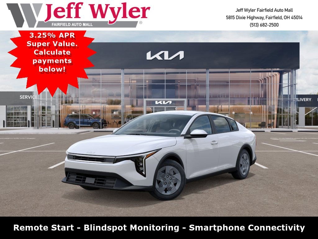 New 2025 Kia K4 LX Sedan