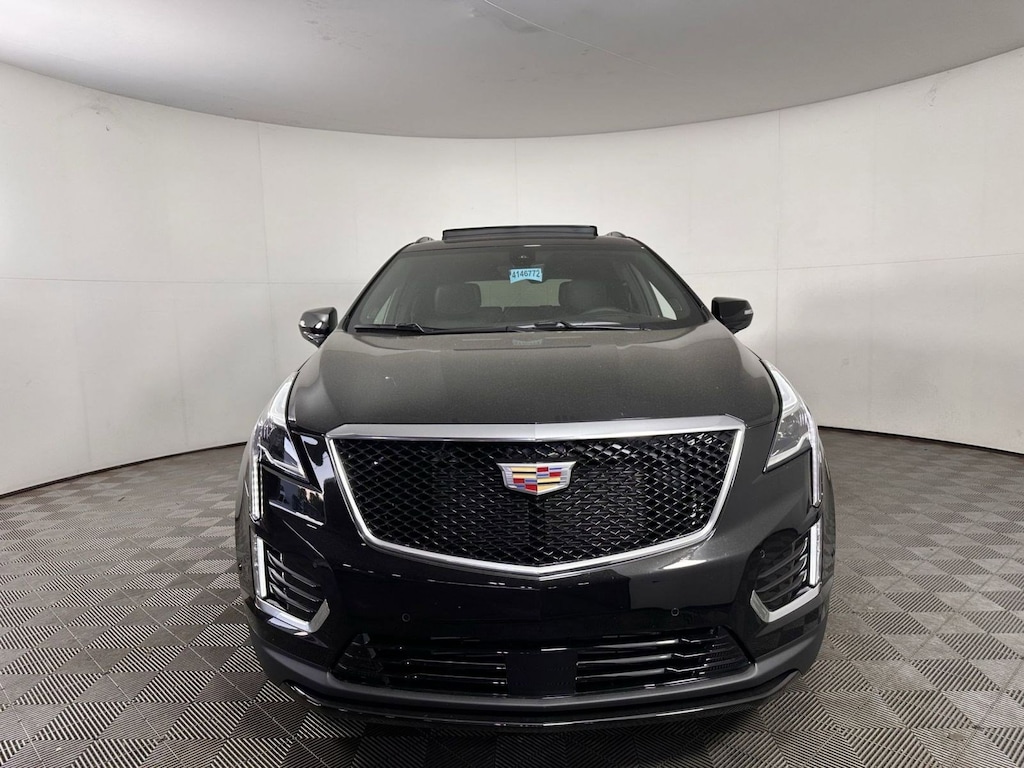 New 2025 CADILLAC XT5 Sport SUV