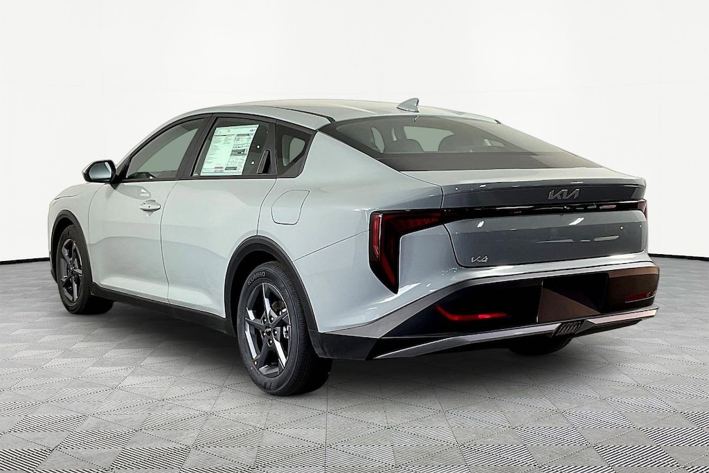 New 2026 Kia K4 LXS Sedan