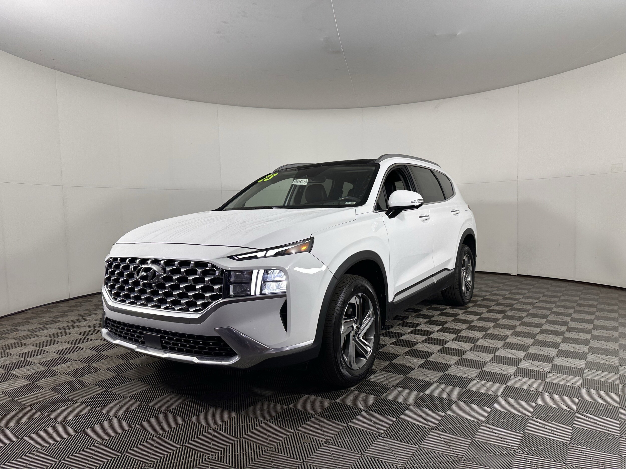 2023 Hyundai Santa Fe SEL Premium photo 3