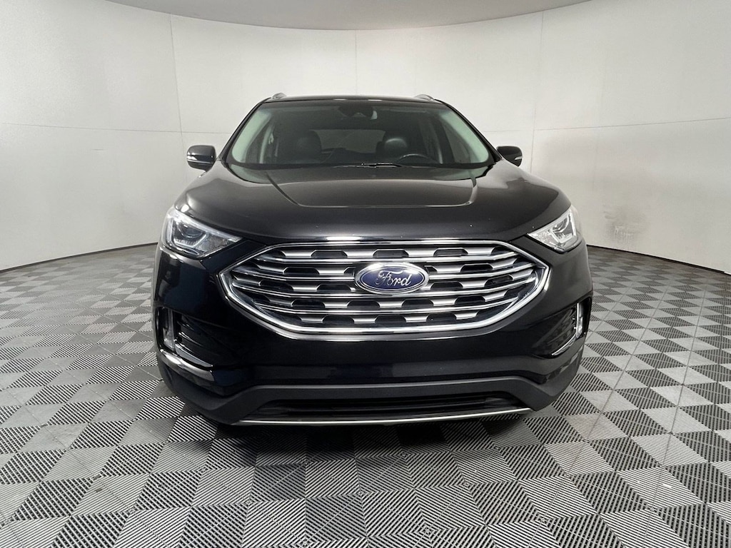 Used 2019 Ford Edge Titanium FWD SUV