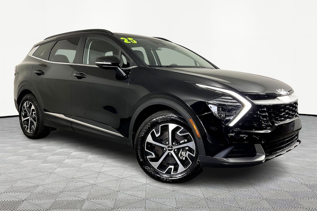 Certified 2025 Kia Sportage EX FWD SUV