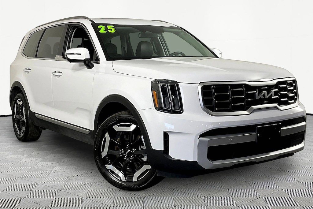 Certified 2025 Kia Telluride S FWD SUV