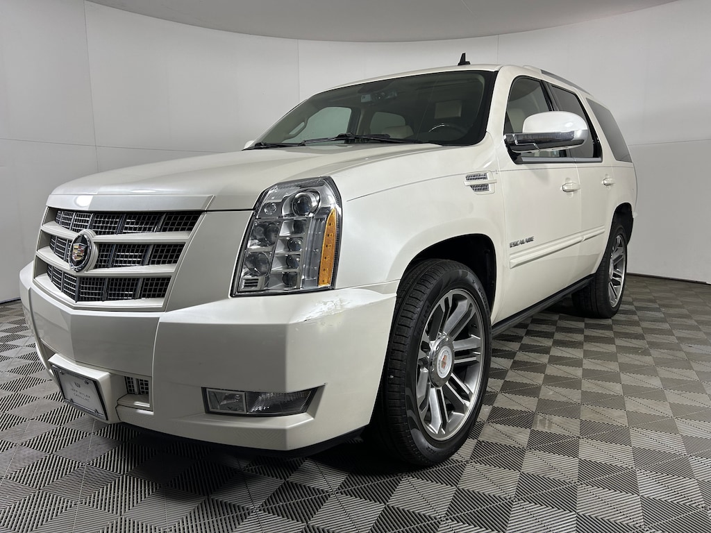 Used 2013 CADILLAC Escalade AWD 4dr Premium SUV