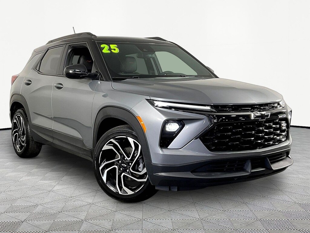 Used 2025 Chevrolet Trailblazer FWD 4dr RS SUV