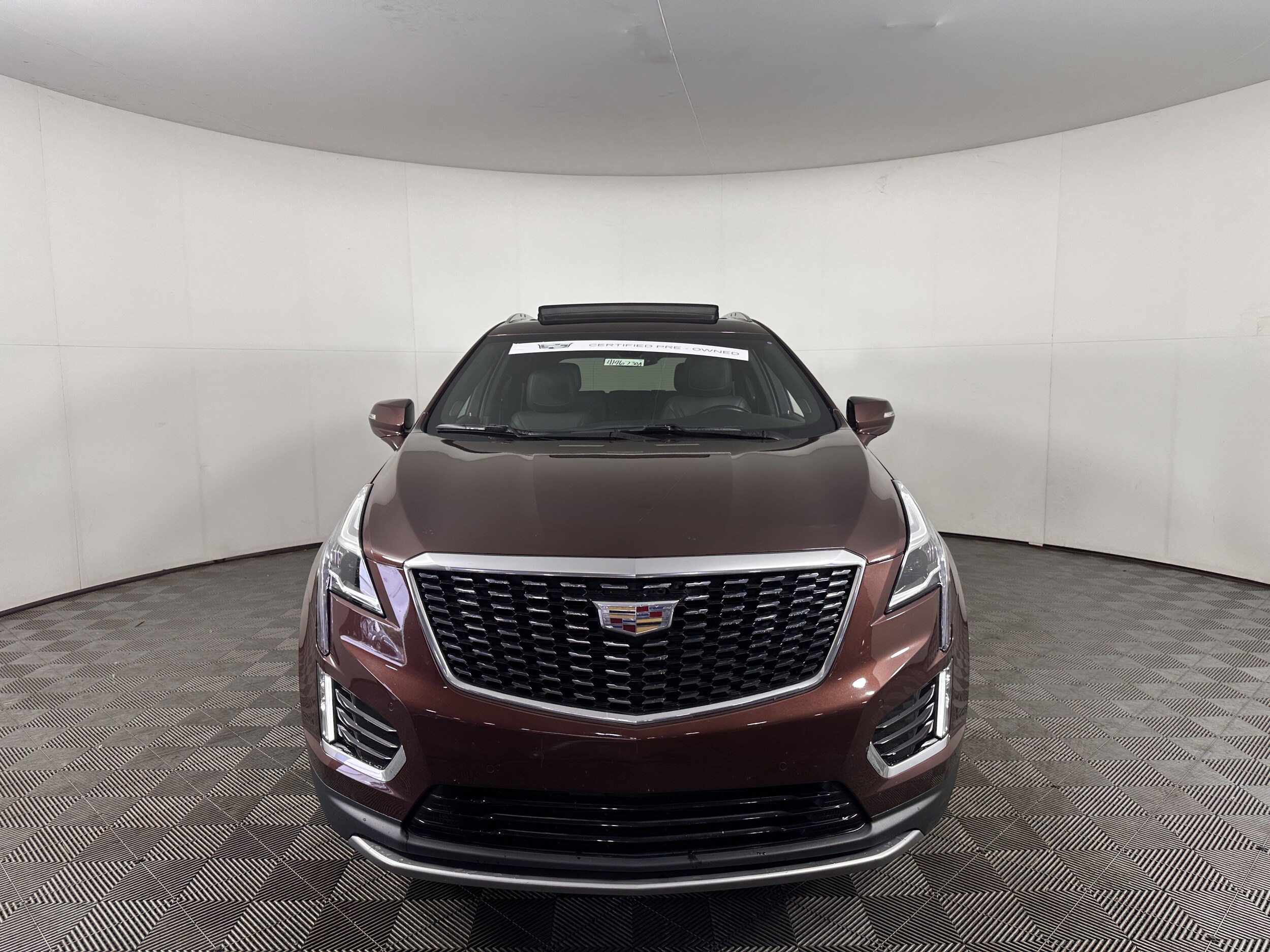 2023 Cadillac XT5 Premium Luxury photo 2