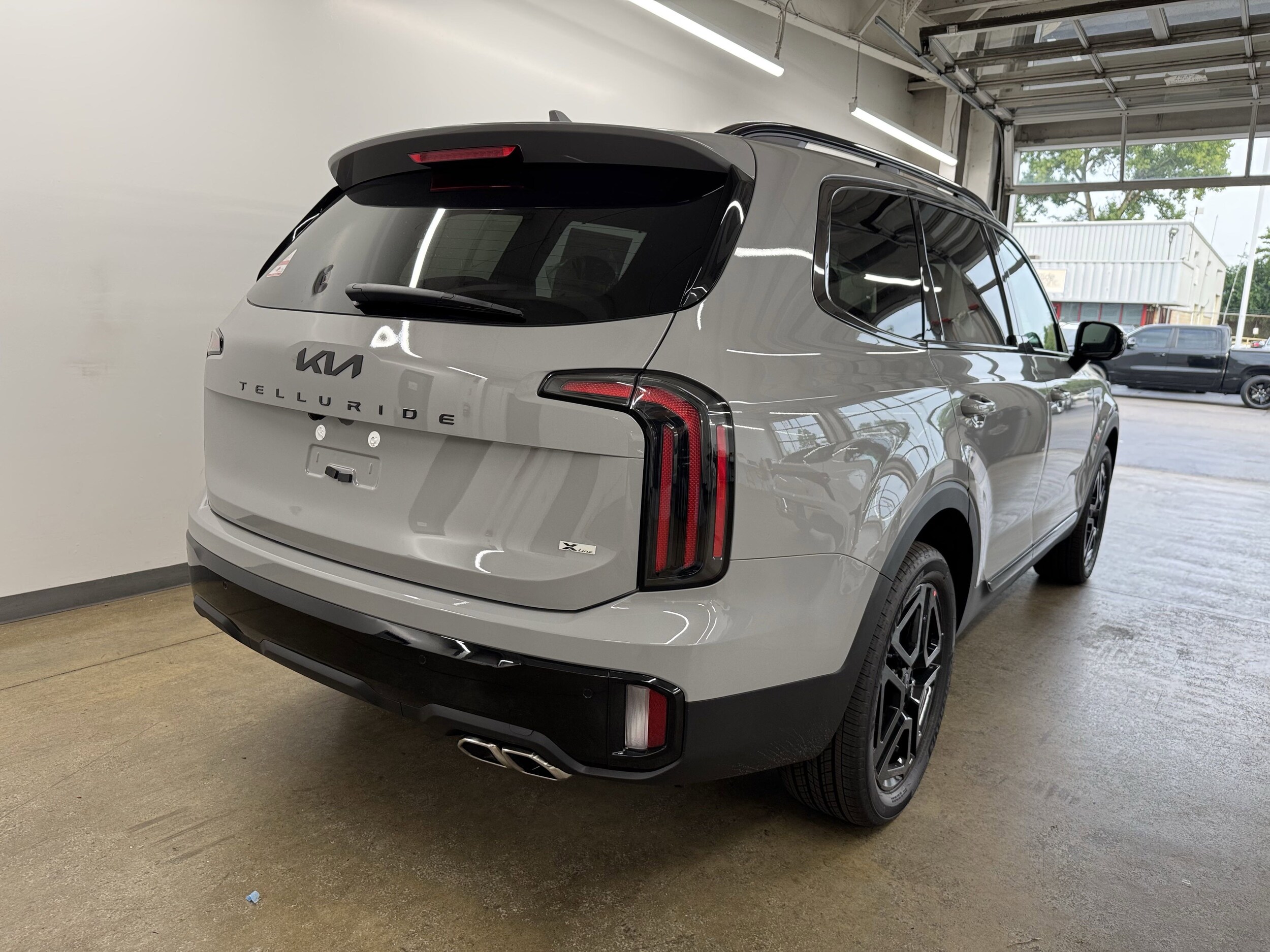 2025 Kia Telluride SX X-Line photo 3