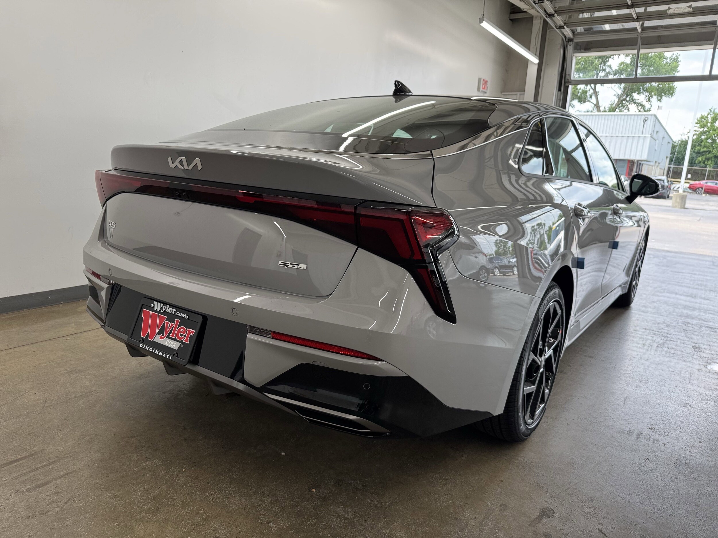 2026 Kia K5 GT-Line photo 3