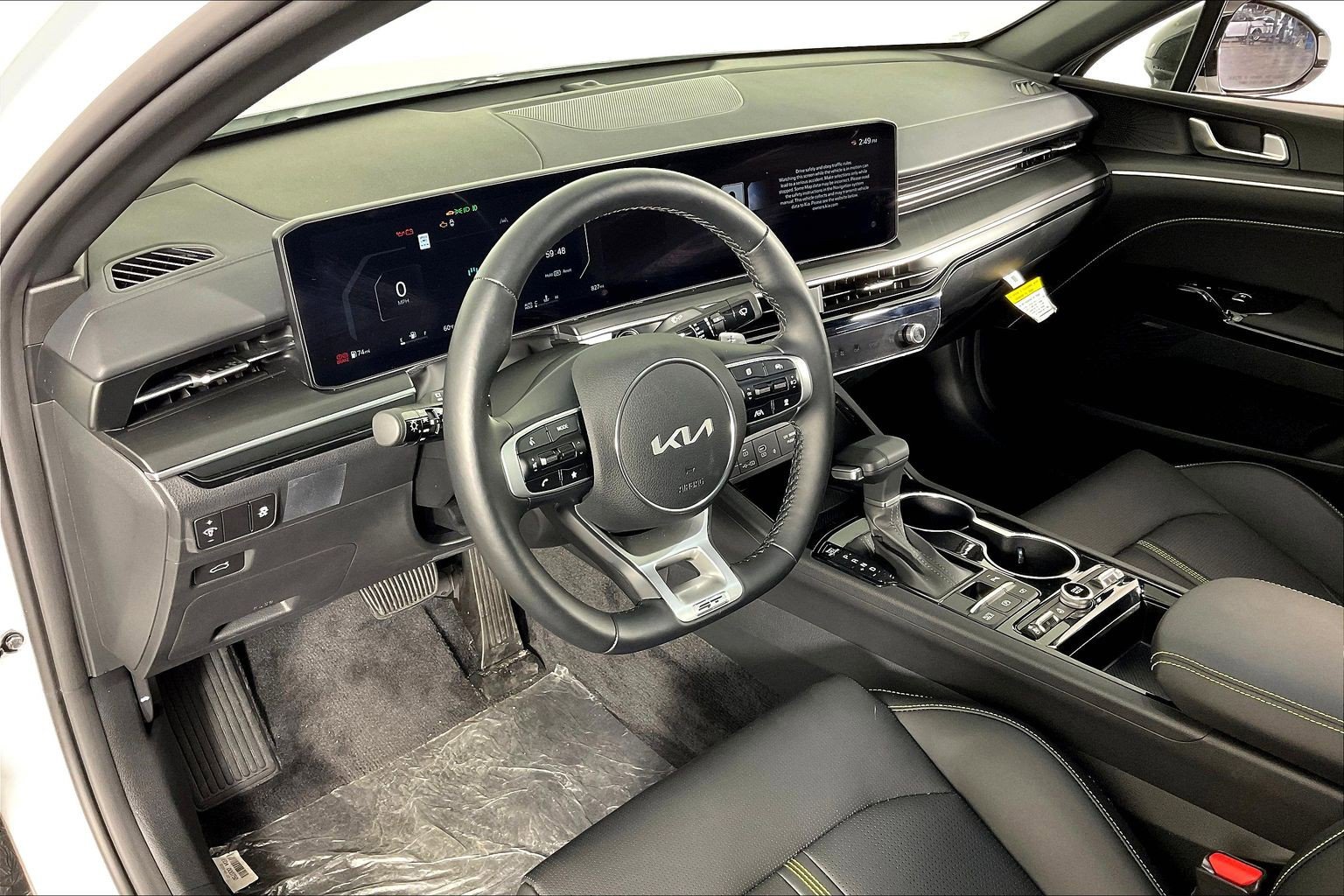 2026 Kia K5 GT - Photo 16