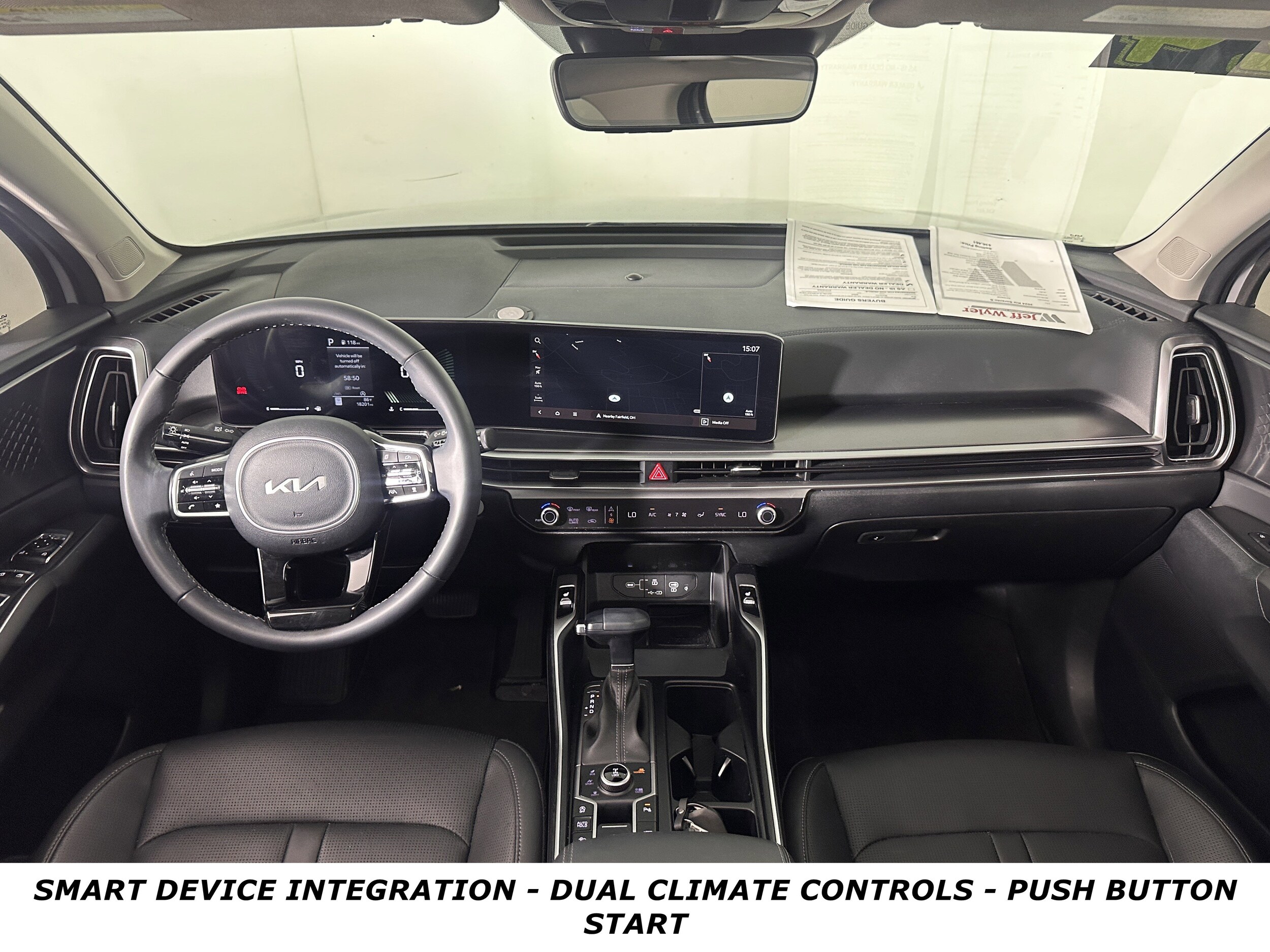 2024 Kia Sorento S photo 4