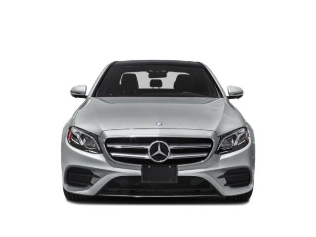 2017 Mercedes Benz E photo 3