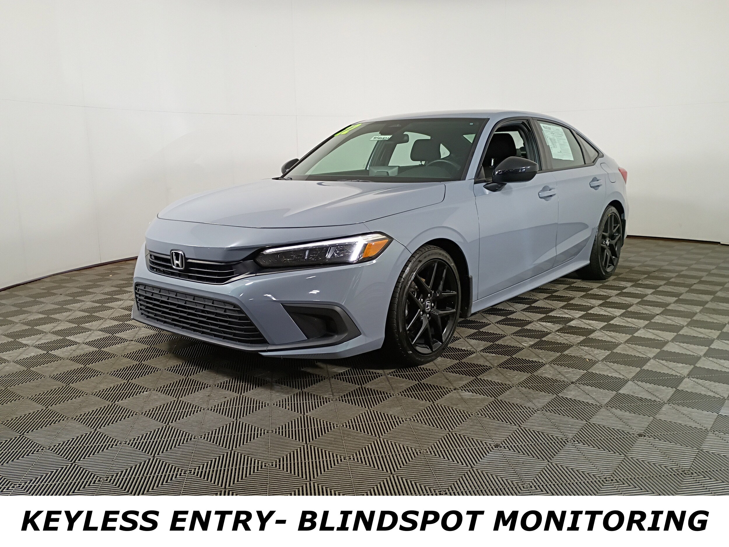 2022 Honda Civic Sport photo 3
