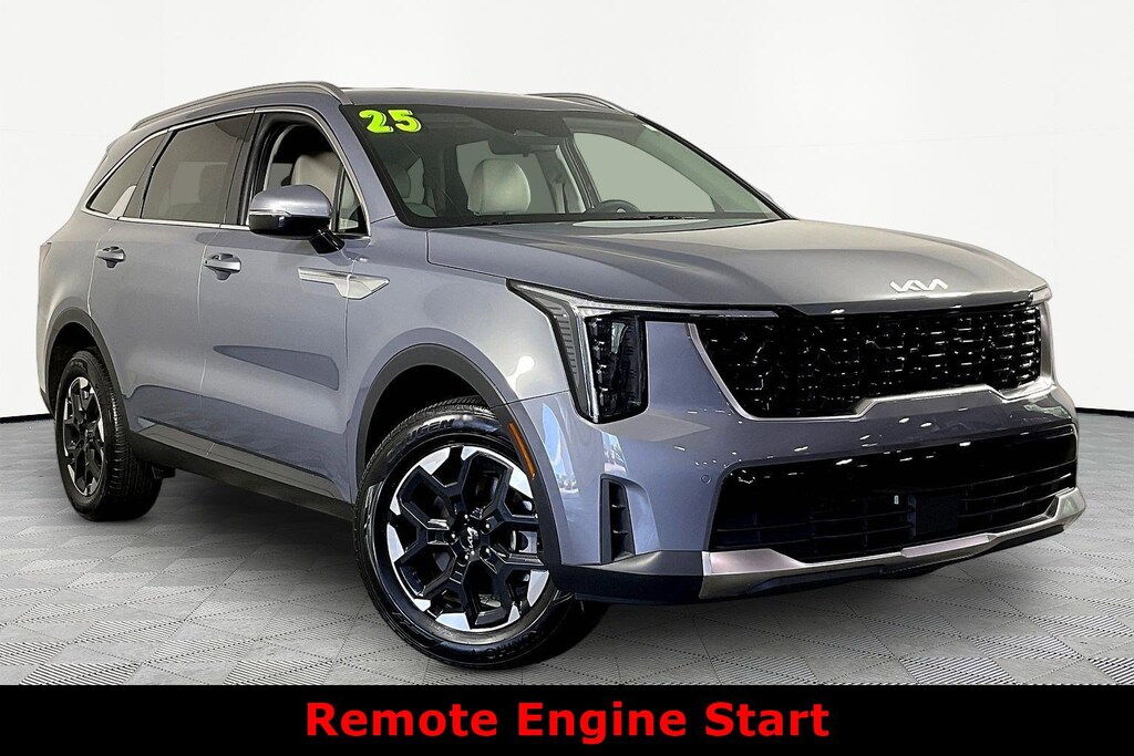 Certified 2025 Kia Sorento S AWD SUV
