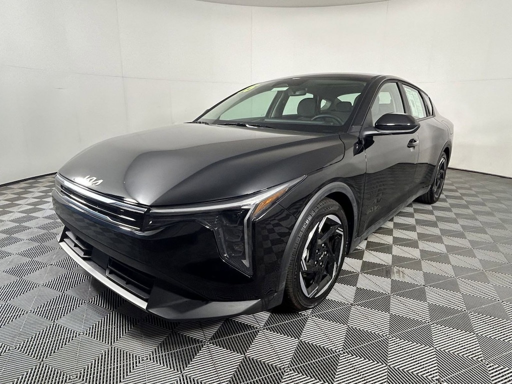 Certified 2025 Kia K4 EX FWD Sedan
