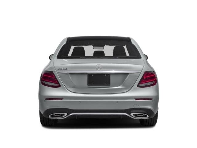 2017 Mercedes Benz E photo 4