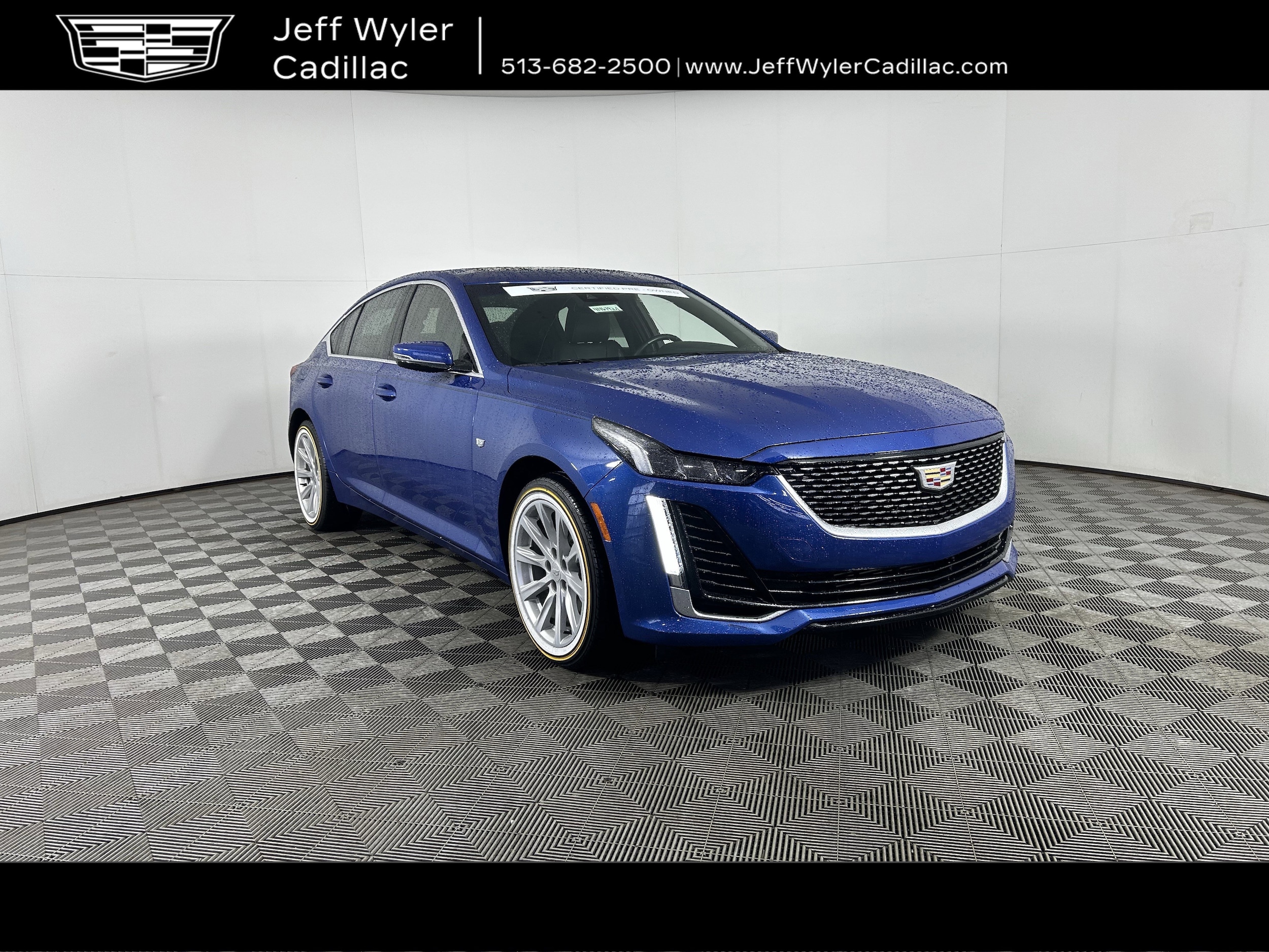 2023 Cadillac CT5 Luxury