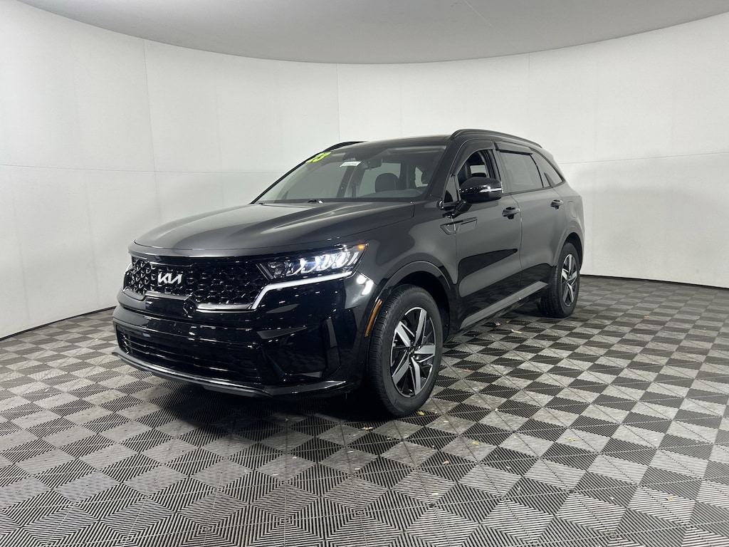 Certified 2023 Kia Sorento S FWD SUV