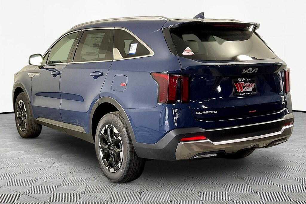 New 2026 Kia Sorento S SUV