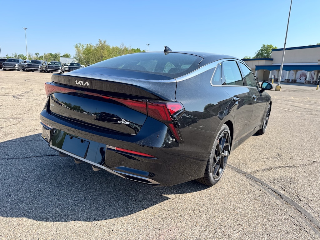 New 2026 Kia K5 GT-Line Sedan