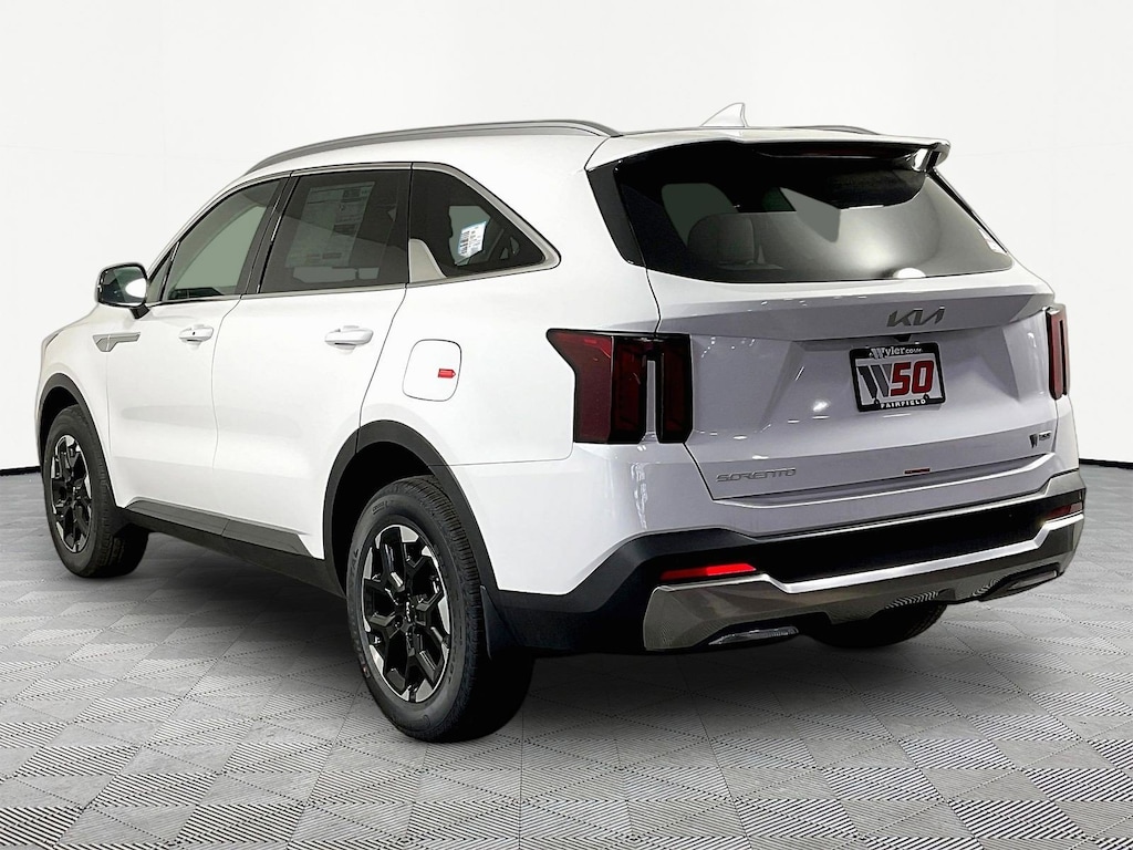 New 2026 Kia Sorento S SUV