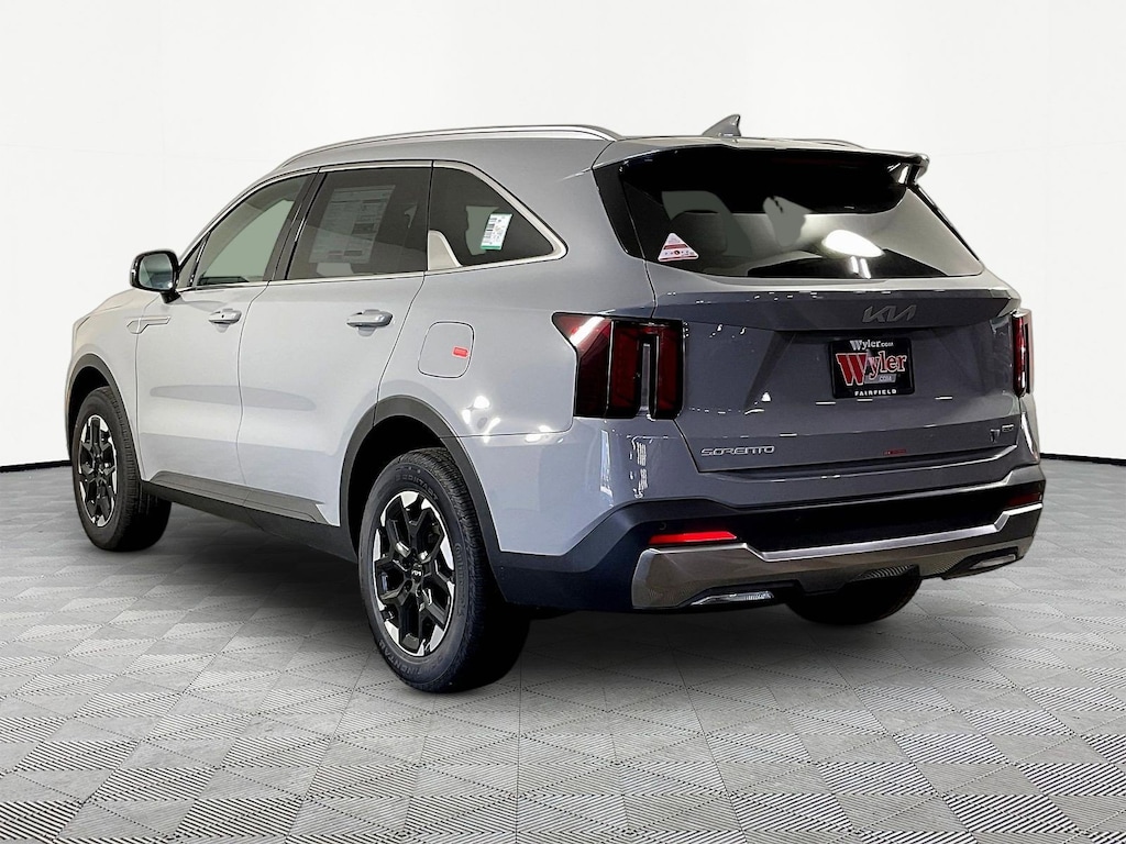 New 2026 Kia Sorento S SUV