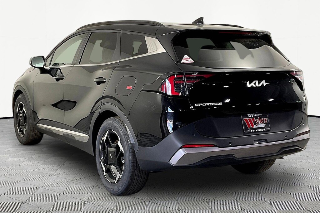 New 2026 Kia Sportage EX SUV