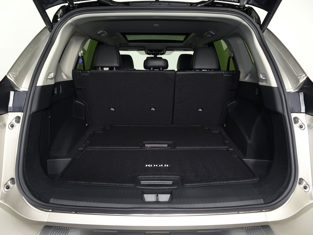 New 2026 Nissan Rogue Platinum SUV