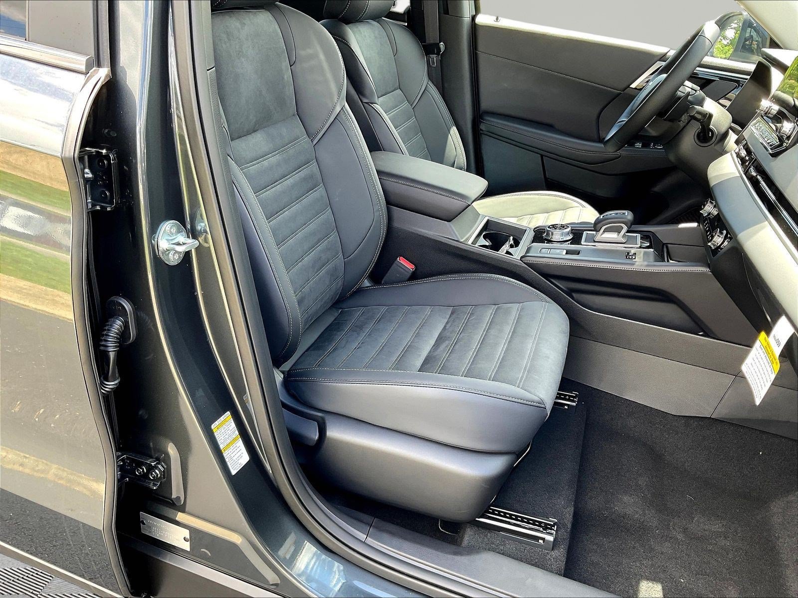 2026 Nissan Rogue Plug-In Hybrid SL - Photo 20