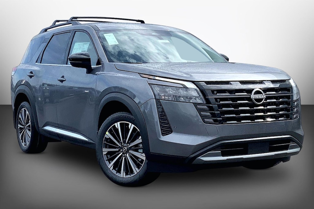 New 2026 Nissan Pathfinder Platinum SUV