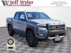 2025 Nissan Frontier PRO-4X Truck Crew Cab