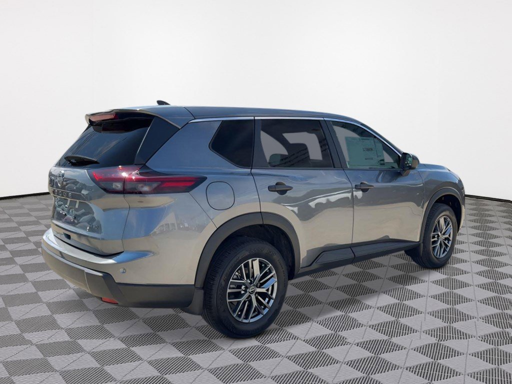 2026 Nissan Rogue S photo 3