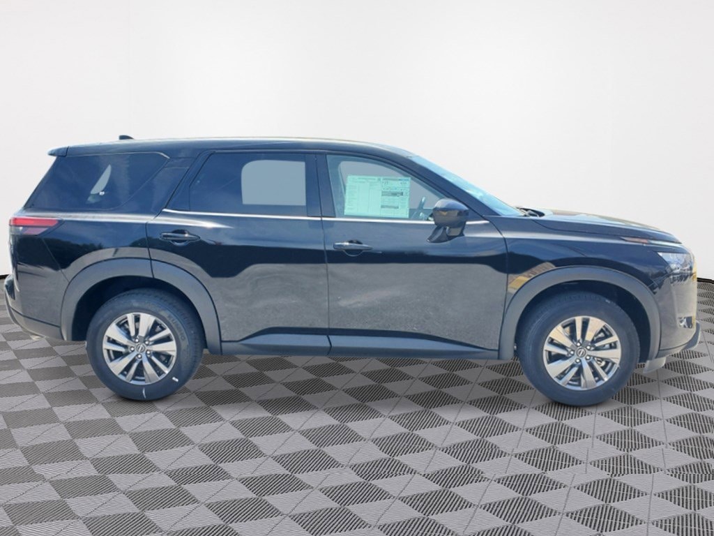 New 2025 Nissan Pathfinder S SUV