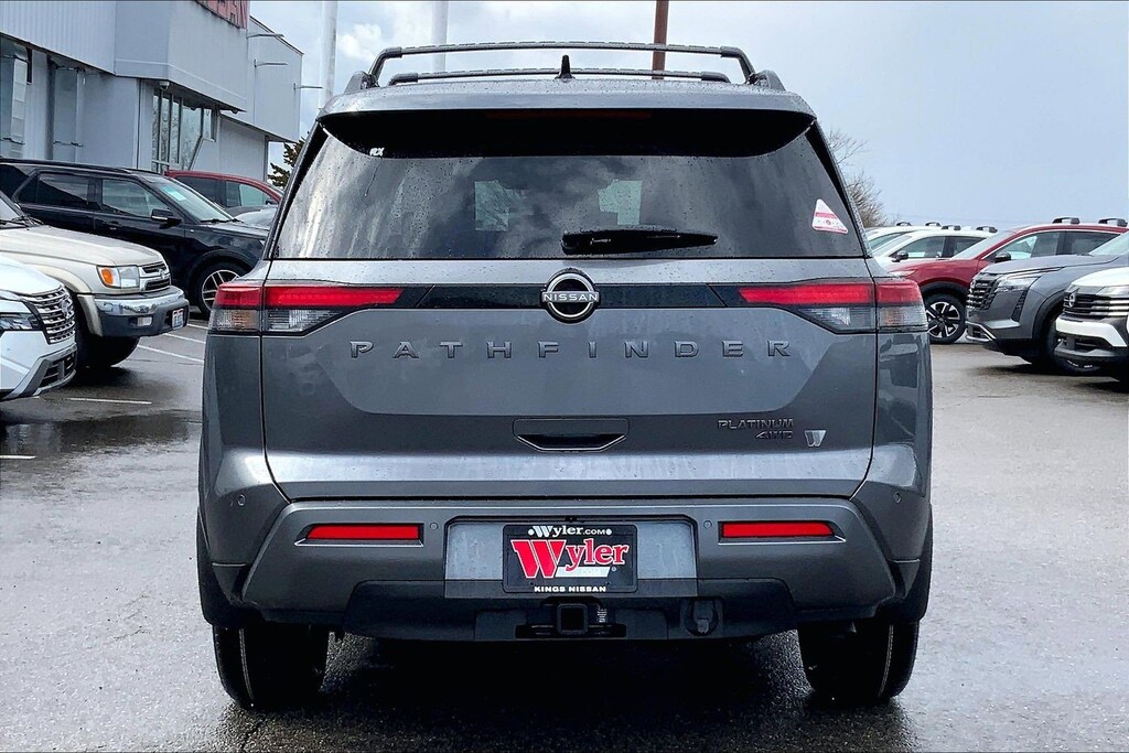 New 2026 Nissan Pathfinder Platinum SUV