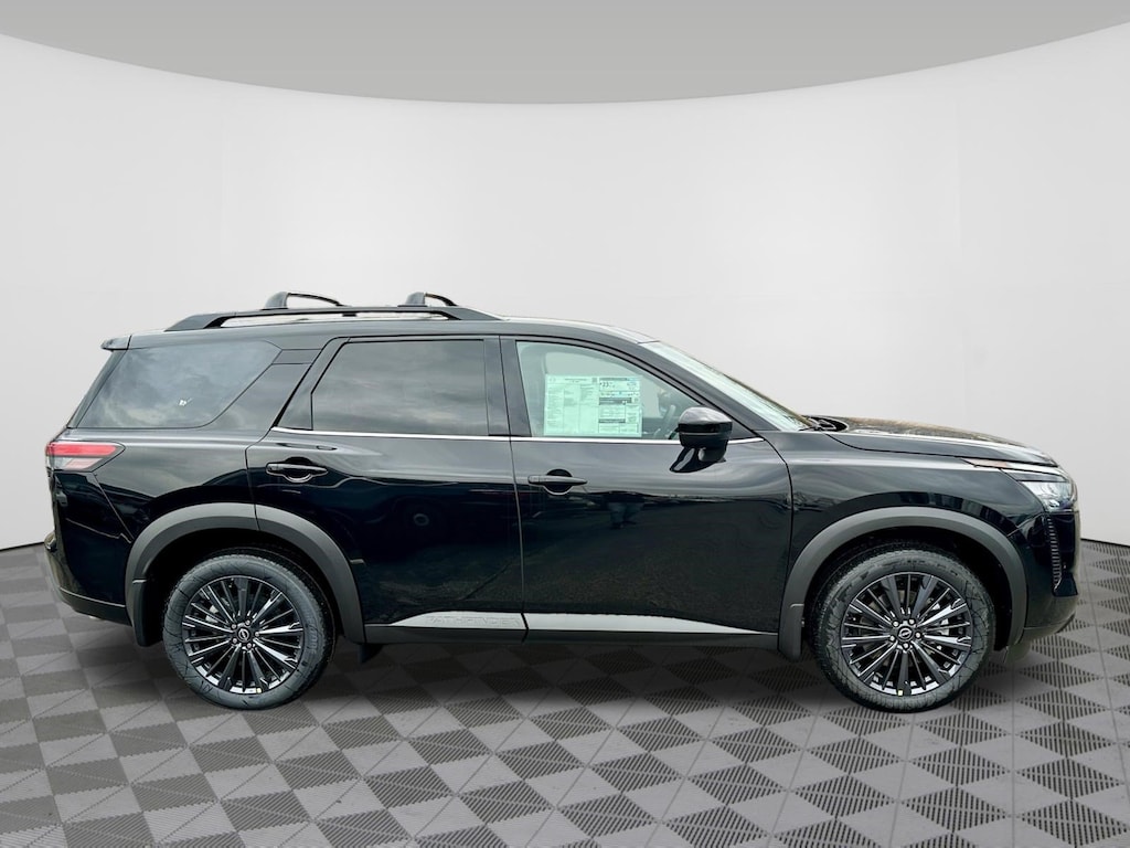 New 2026 Nissan Pathfinder SL SUV