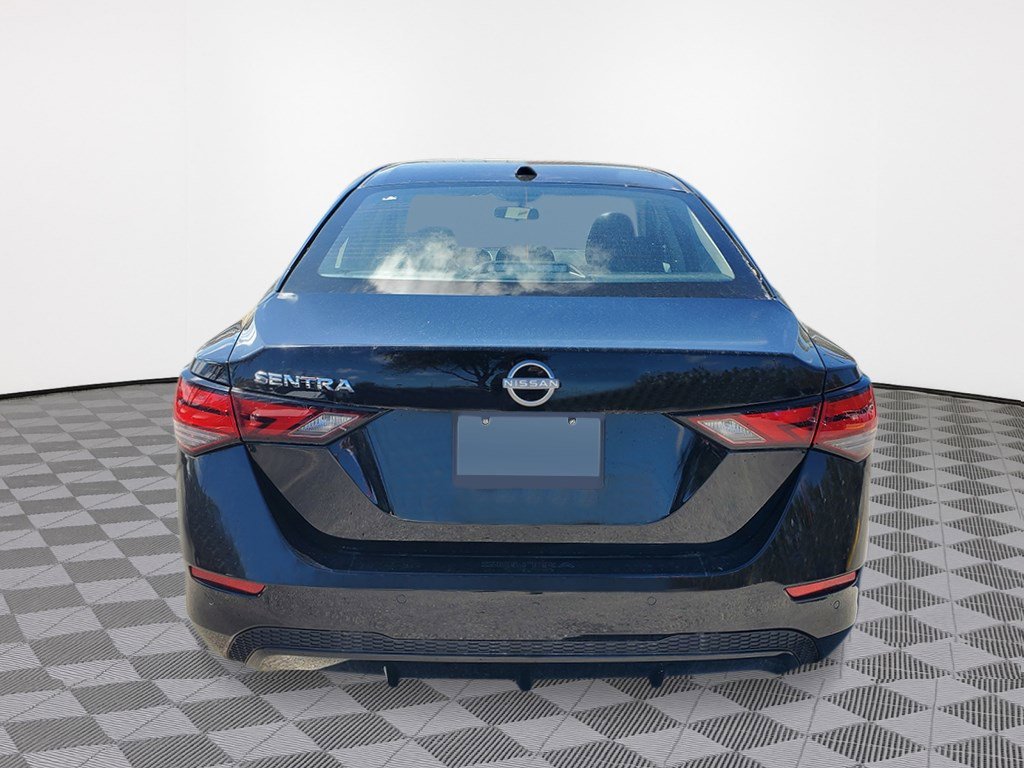 2025 Nissan Sentra SV photo 4