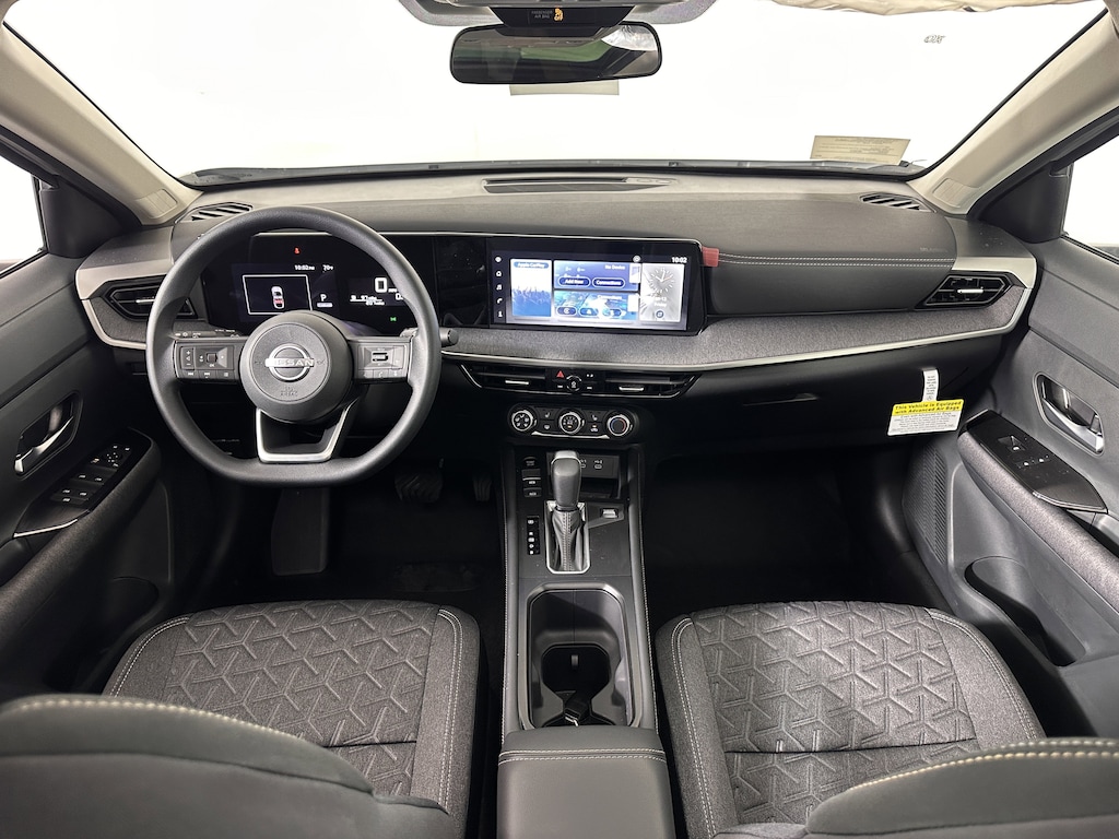 New 2025 Nissan Kicks SV SUV