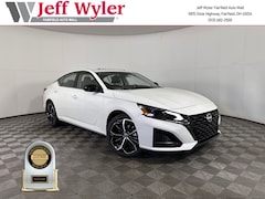 2025 Nissan Altima SR Sedan