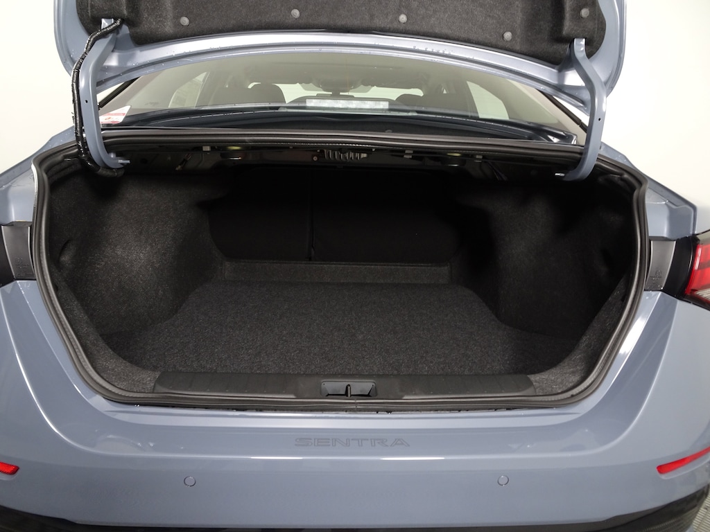 New 2025 Nissan Sentra SR Sedan