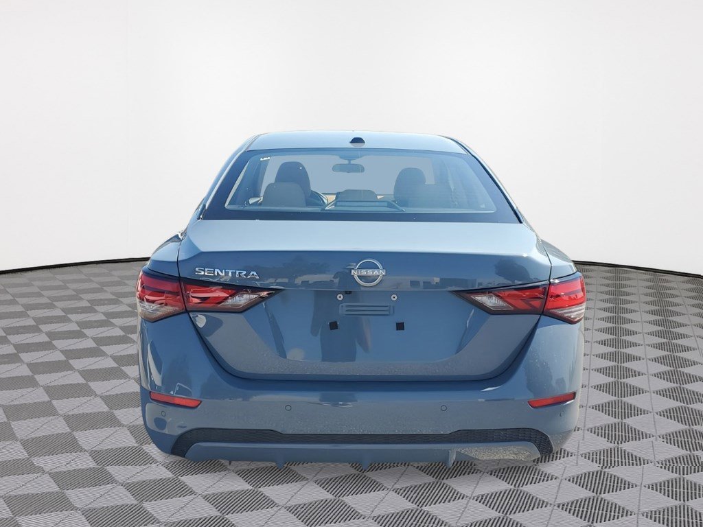 2025 Nissan Sentra SV photo 3