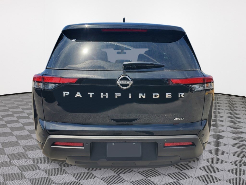 New 2025 Nissan Pathfinder S SUV