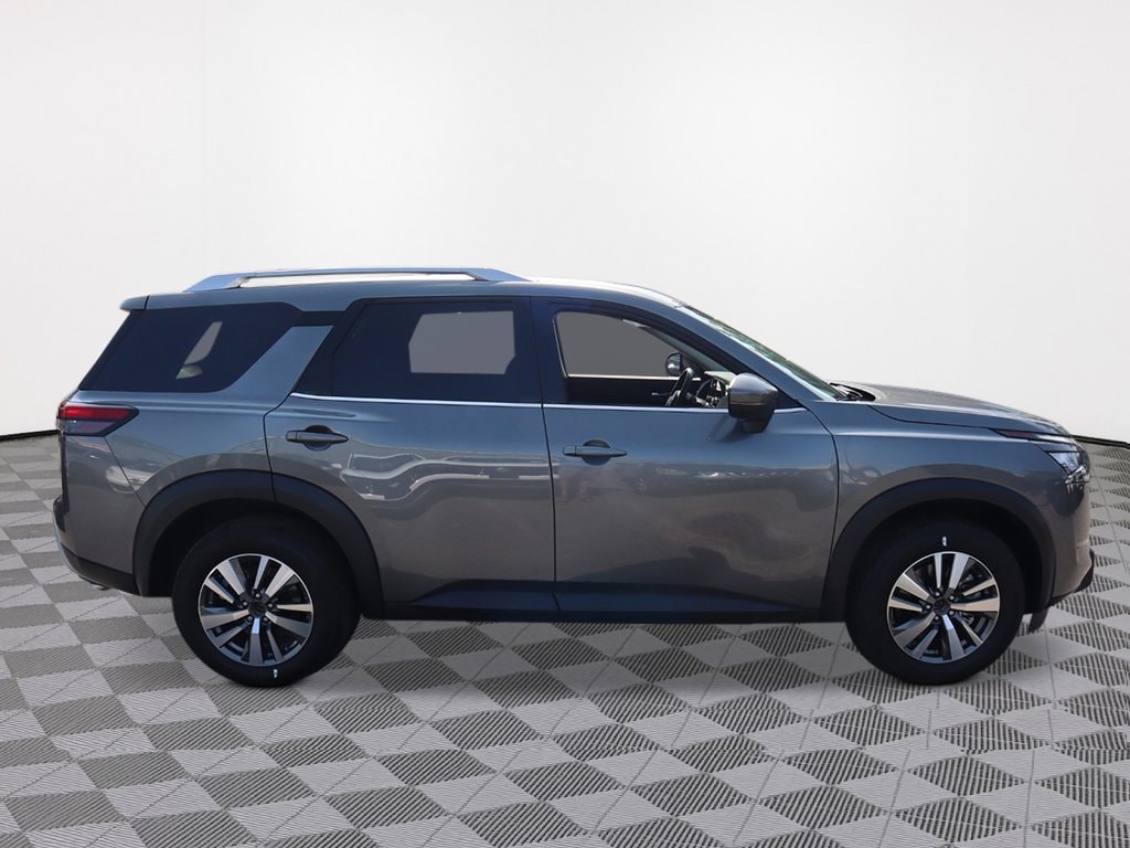 New 2025 Nissan Pathfinder SL SUV