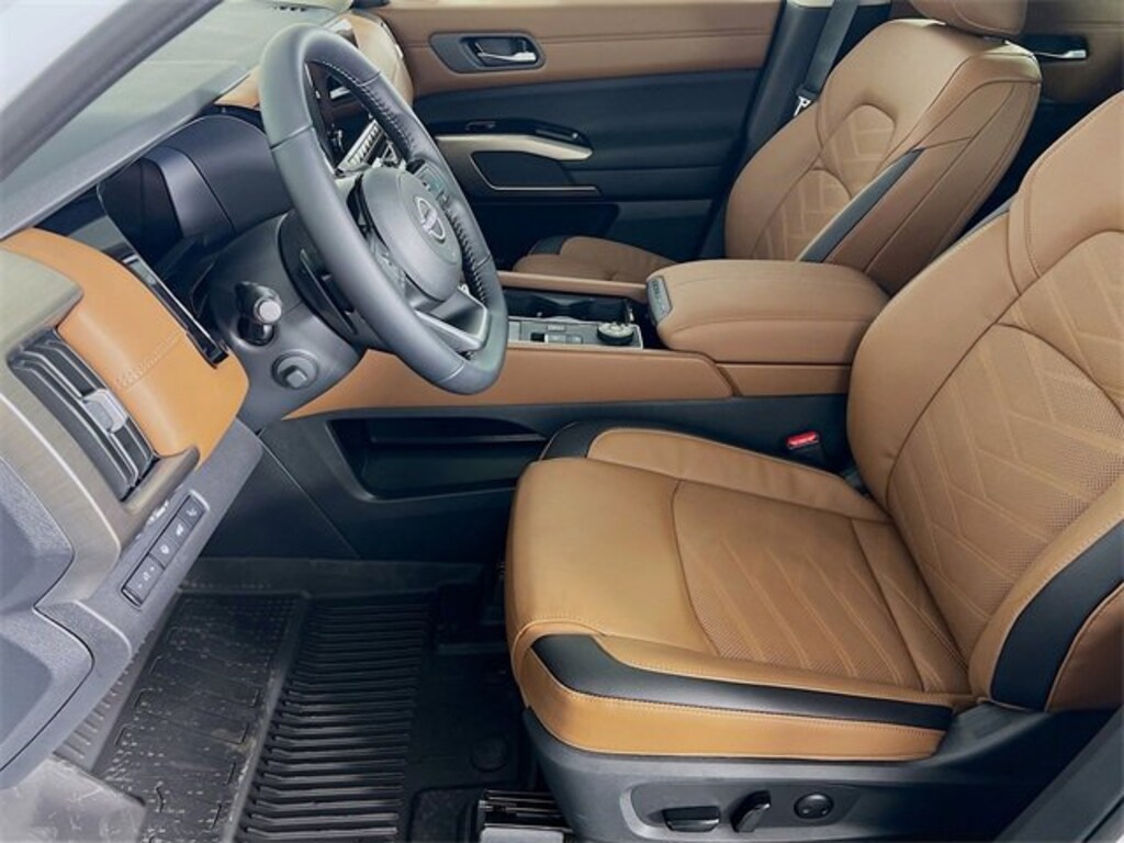 New 2025 Nissan Pathfinder Platinum SUV