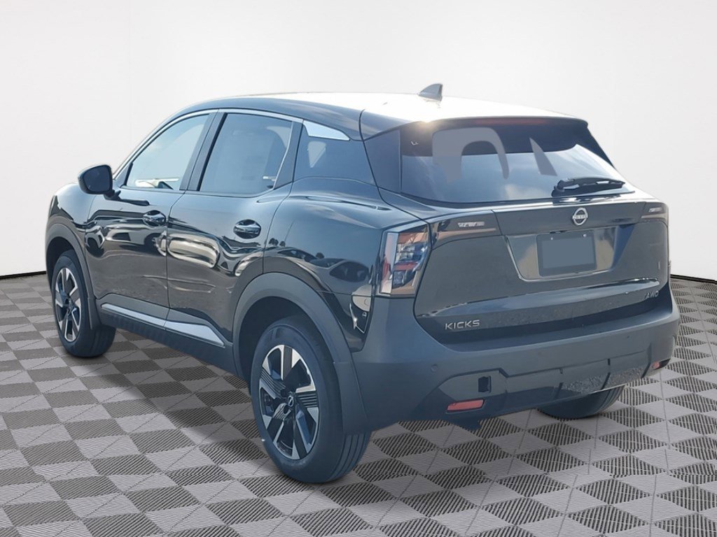 2026 Nissan Kicks SV photo 3